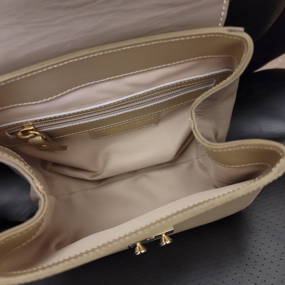 Giorgia Milani Crossbody - Picture 4 of 8